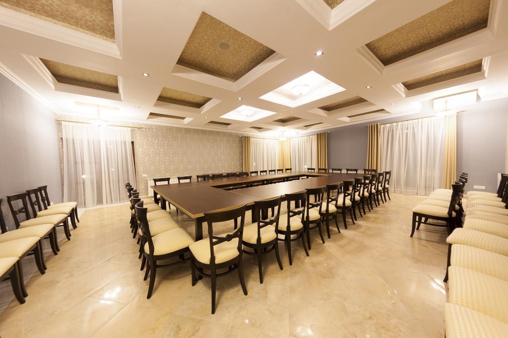 Allegria Hotel Alba Iulia Exteriör bild