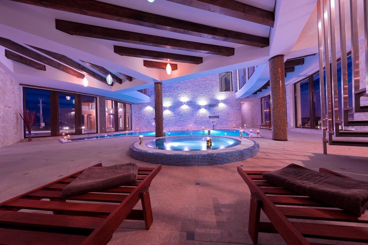 Allegria Hotel Alba Iulia Exteriör bild