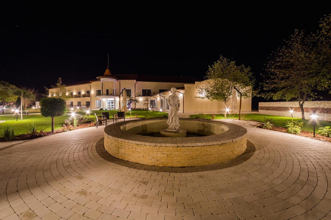 Allegria Hotel Alba Iulia Exteriör bild
